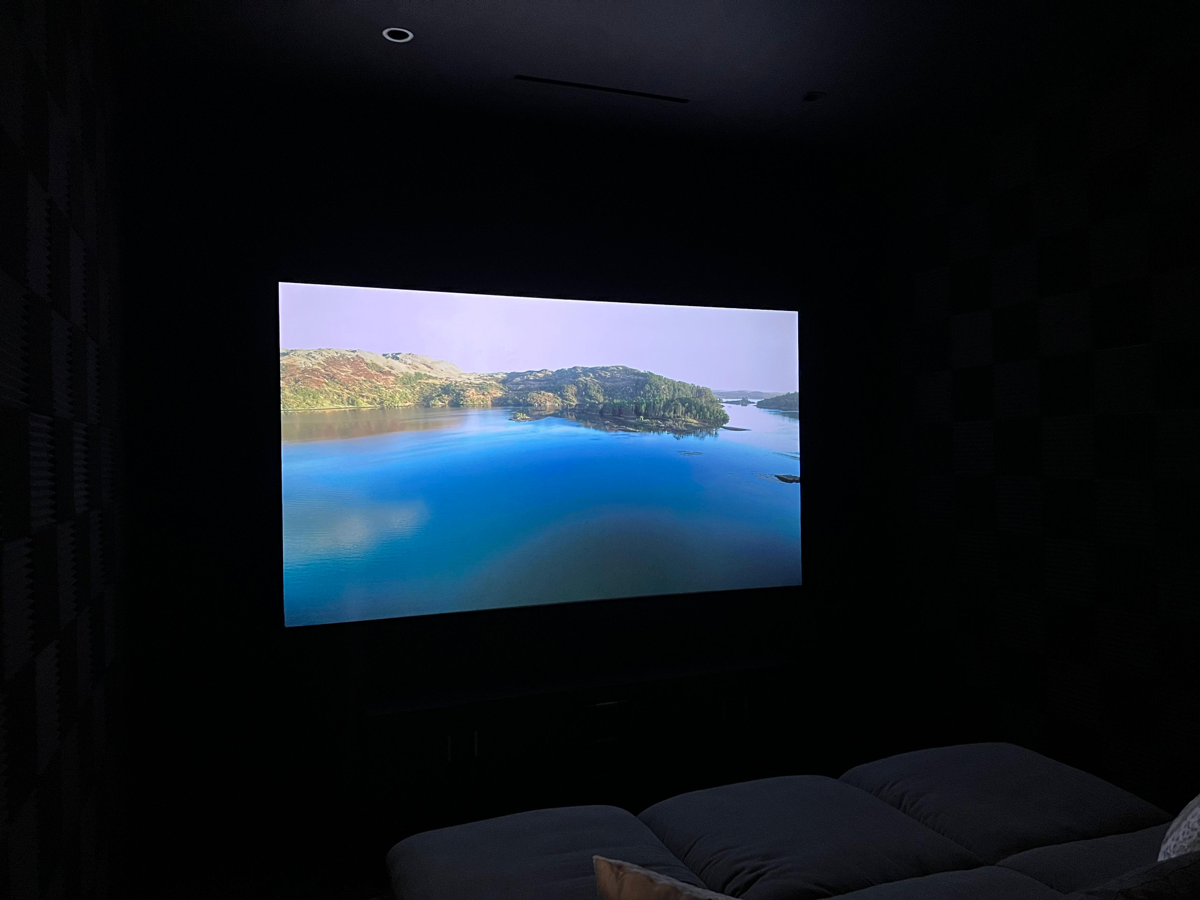 Immersive Cinema Experience